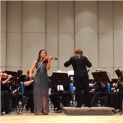Soy una músico violinista profesional con 15 años de experiencia en docencia. Puedo enseñar música y/o violin desde nivel iniciación hasta avanzado